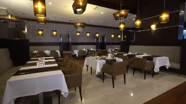 Restaurant — salle en service